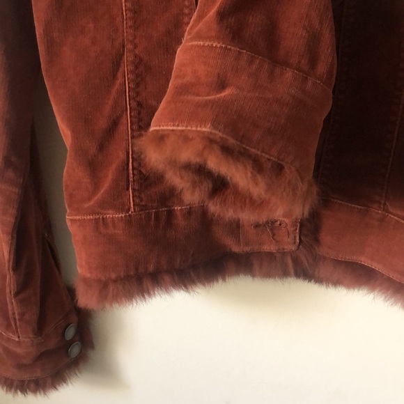Twill Twenty Two Brown Jacket With Rabbit Fur - Picture 8 of 16